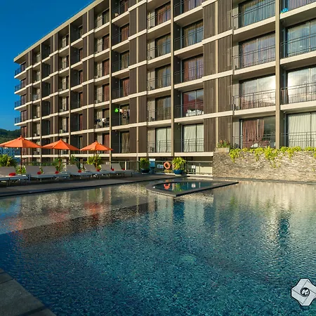New Square Patong Hotel - Sha